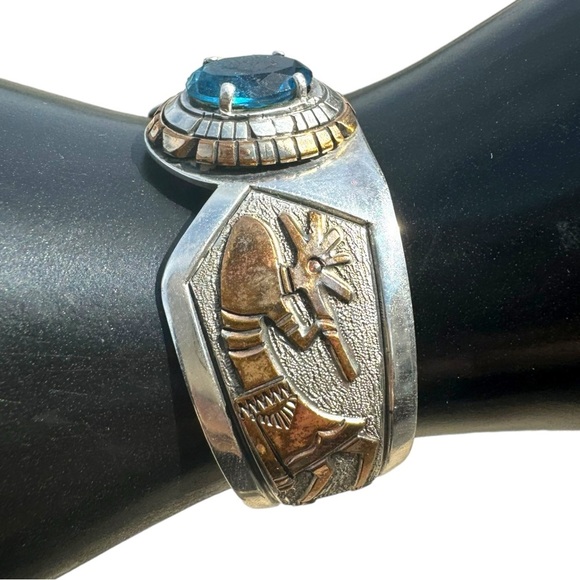 Leo James Vintage Native American Navajo Gold Kokopelli Sterling Silver Bracelet - Picture 3 of 15